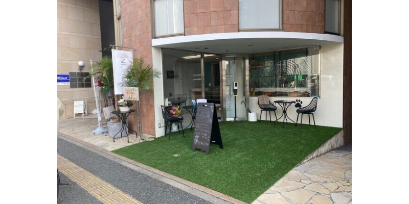 NIJI SUN WITH PET CAFE